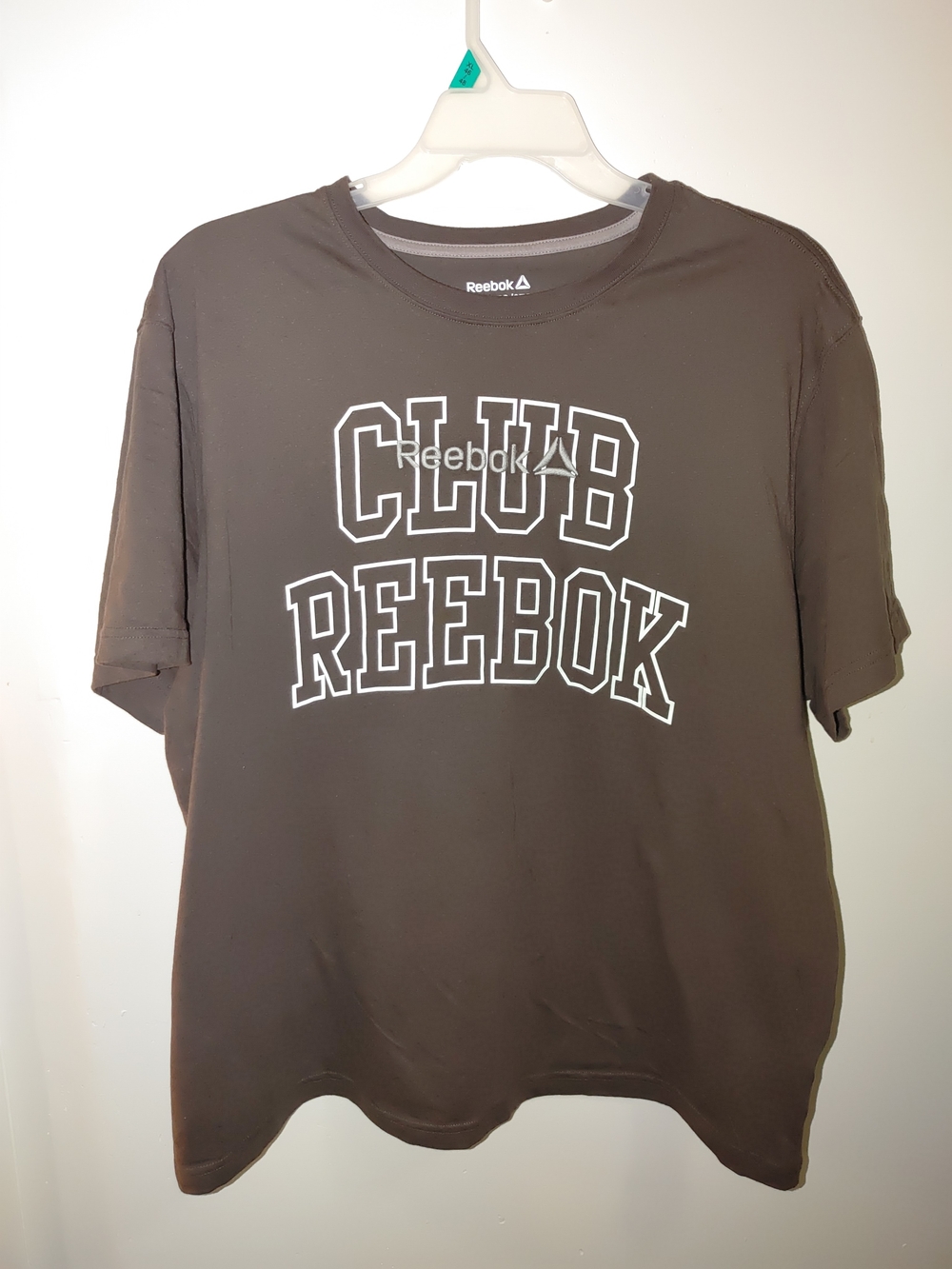 Reebok Club Graphic Tee - Brown
